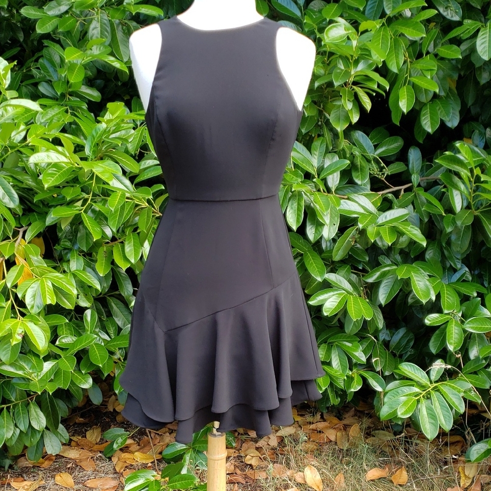Banana Republic Elegant Black Sleeveless  Dress Size 2 Cocktail Date Night Party